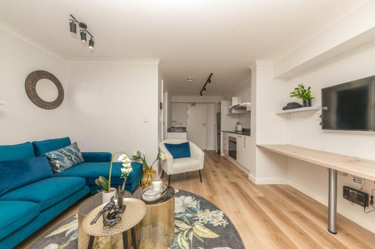 Colourful And Cosy In Newlands Apartamento
